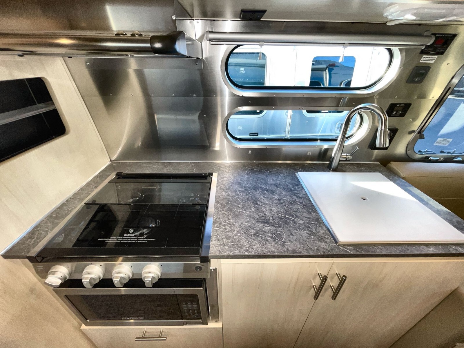 2023 Airstream Flying Cloud