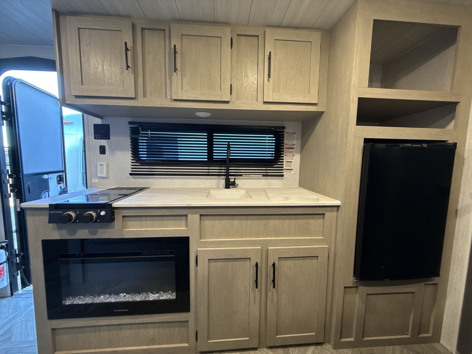 2023 Forest River Evo Select