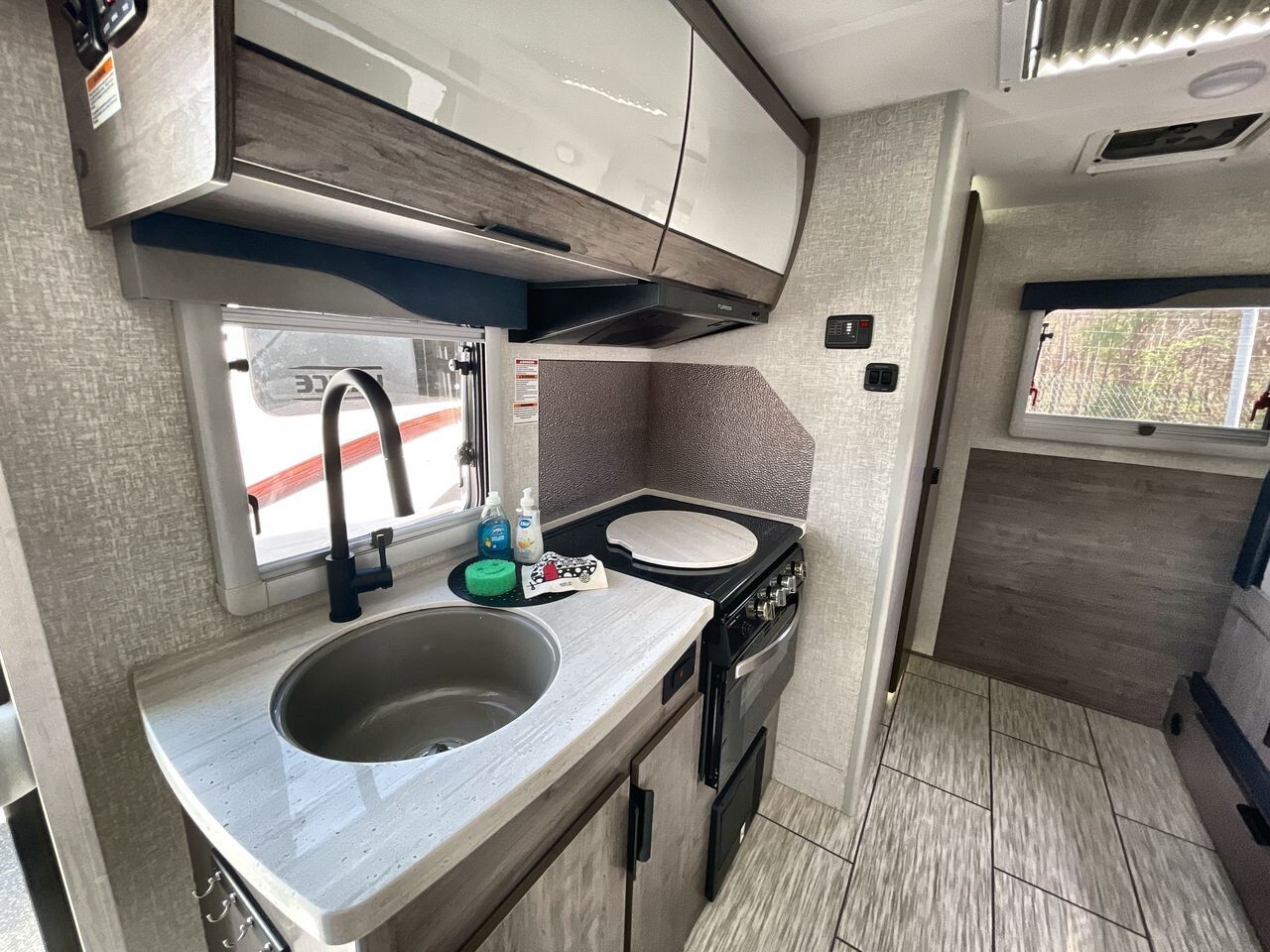 2023 Lance Lance Travel Trailer