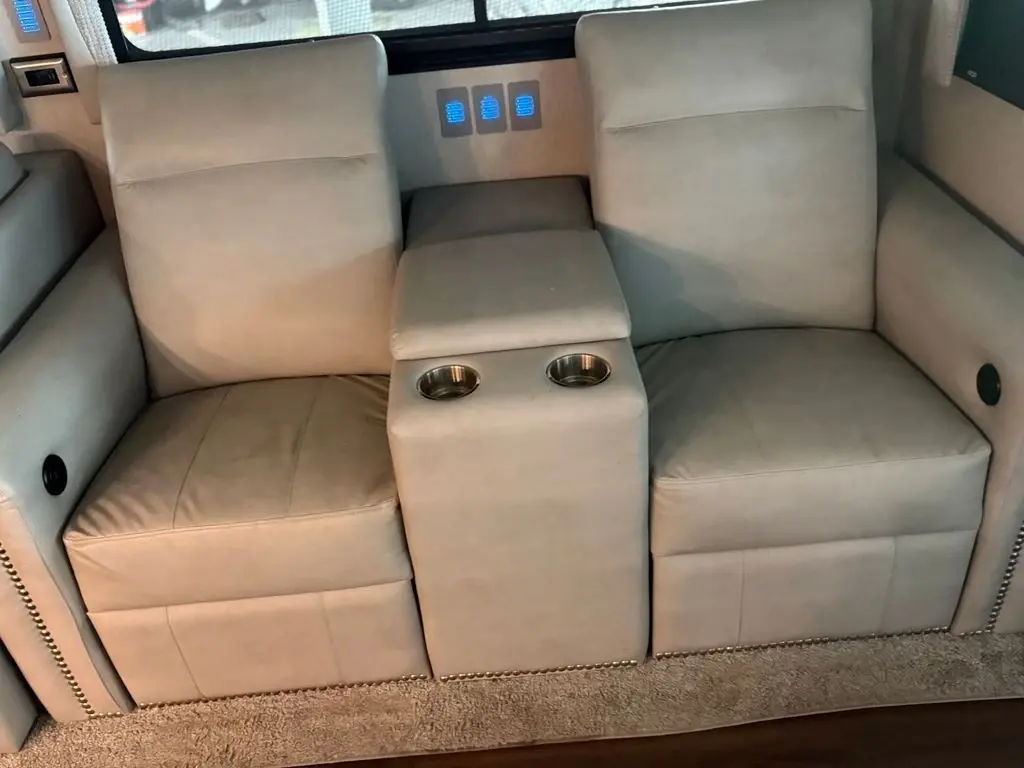 2023 Newmar Kountry Star Class A Motorhome