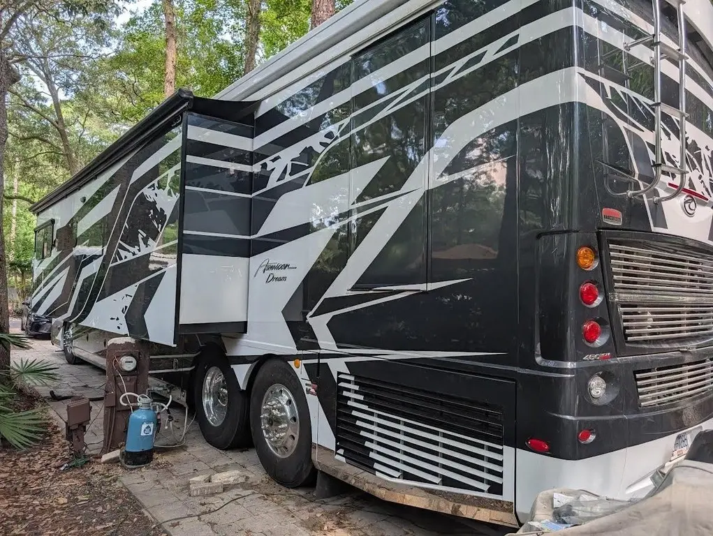 2024 American Coach American Dream Motorized Class A
