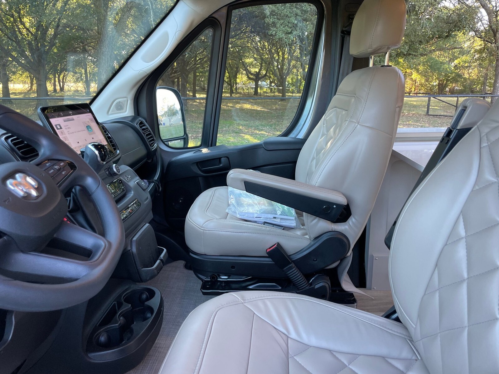 2024 Thor Tellaro 20L