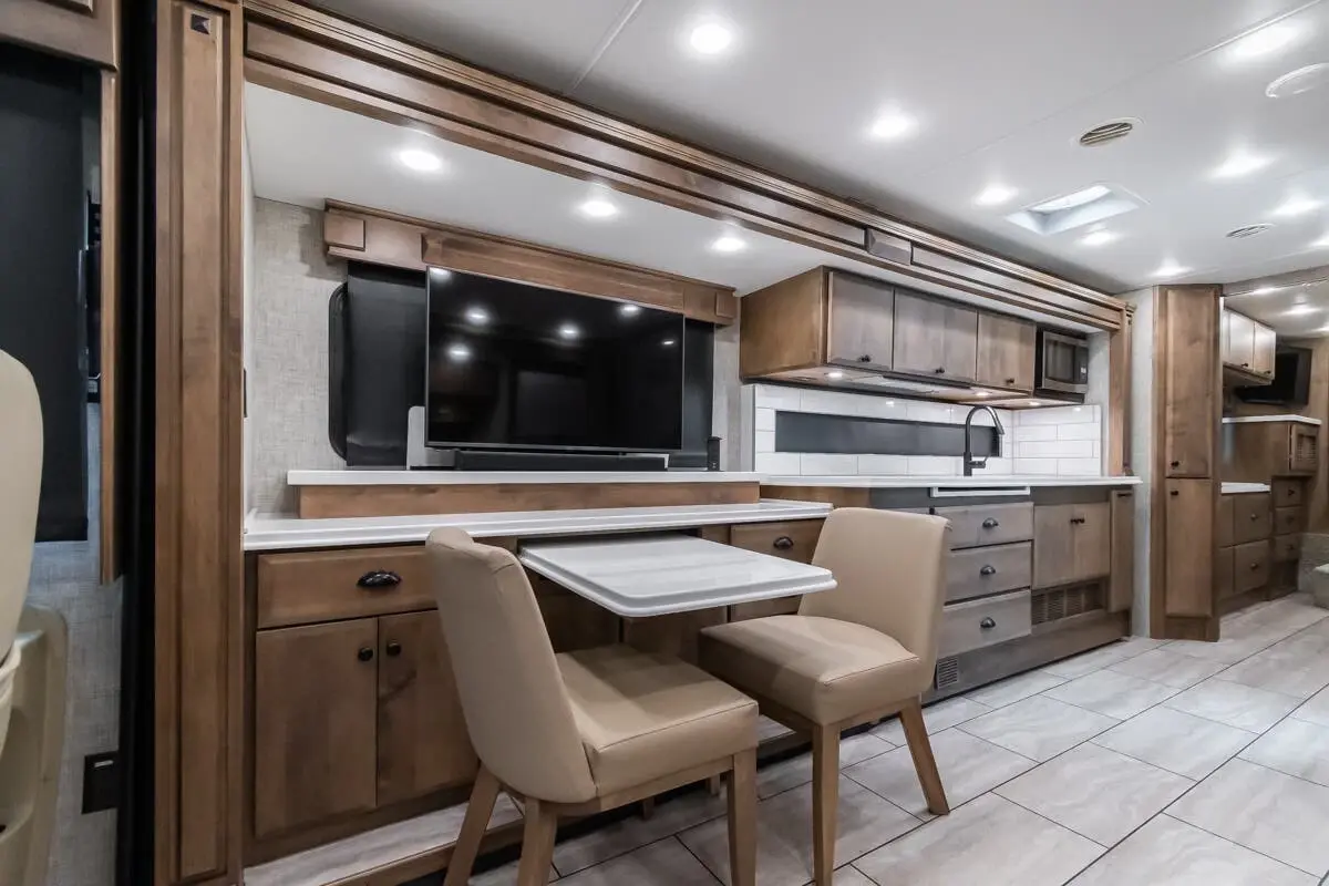 2024 Tiffin Motorhomes Allegro Breeze
