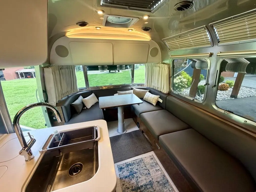 2025 Airstream Globetrotter Travel Trailer