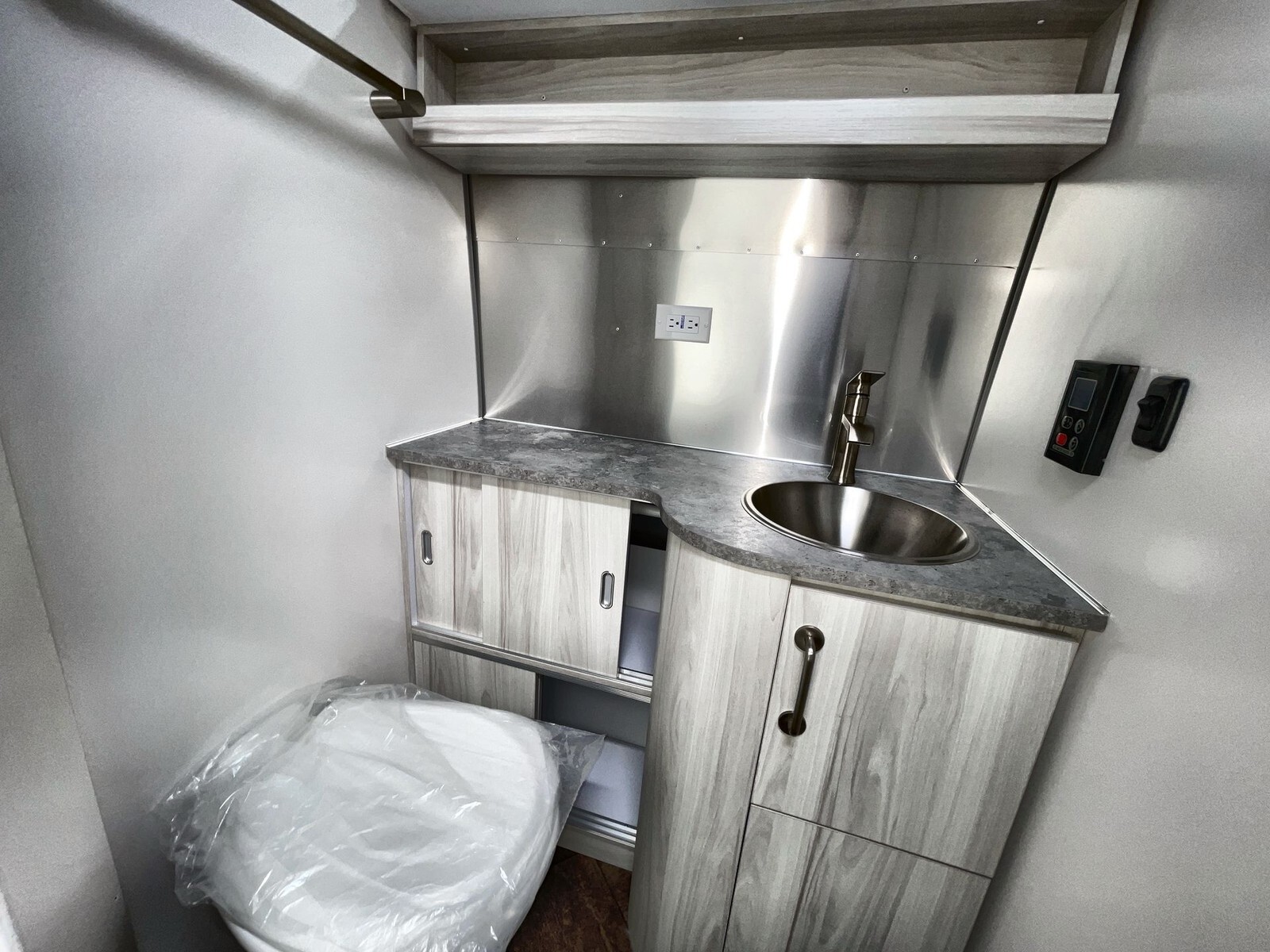 2025 Airstream International