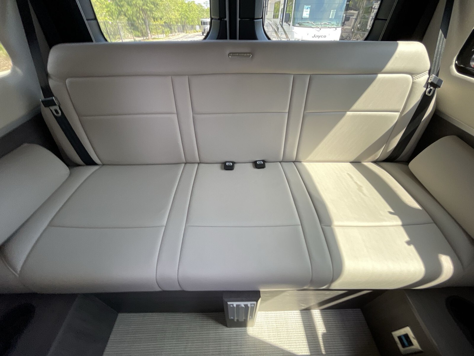 2025 Airstream Interstate