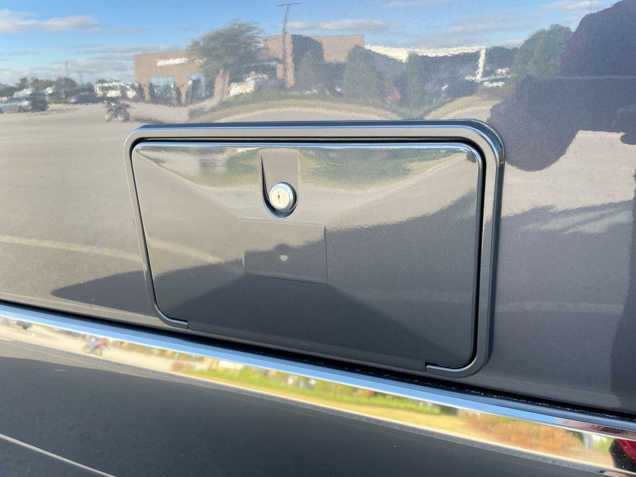 2025 Airstream Interstate Tommy Bahama