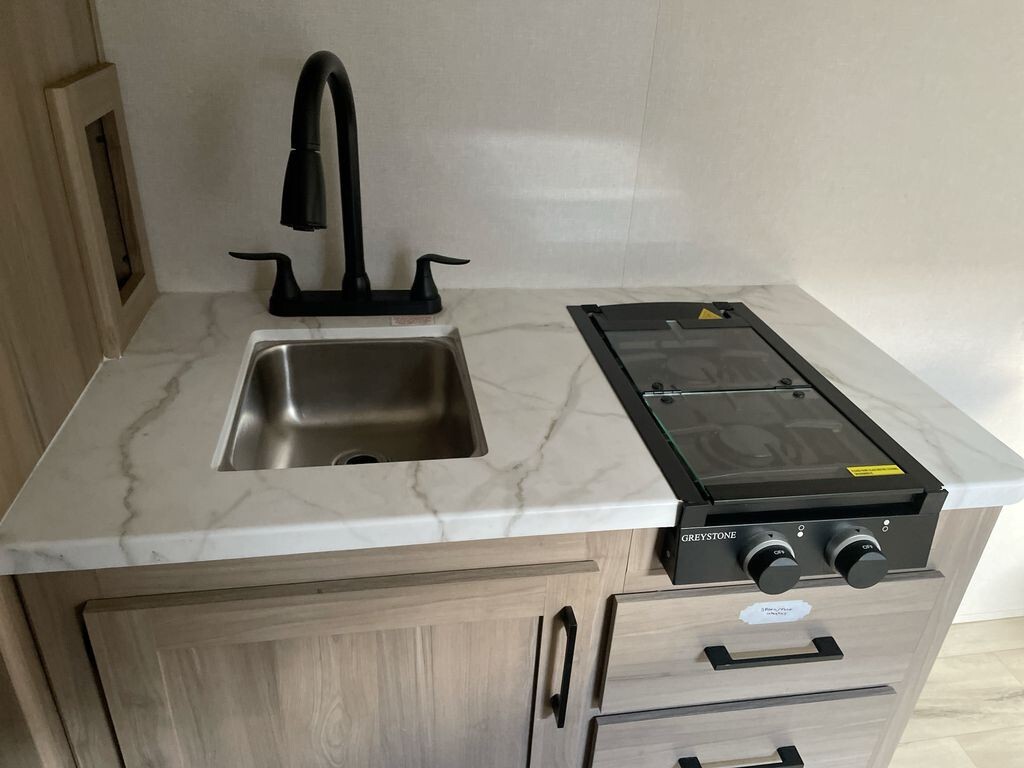 2025 Coleman COLEMAN LIGHT