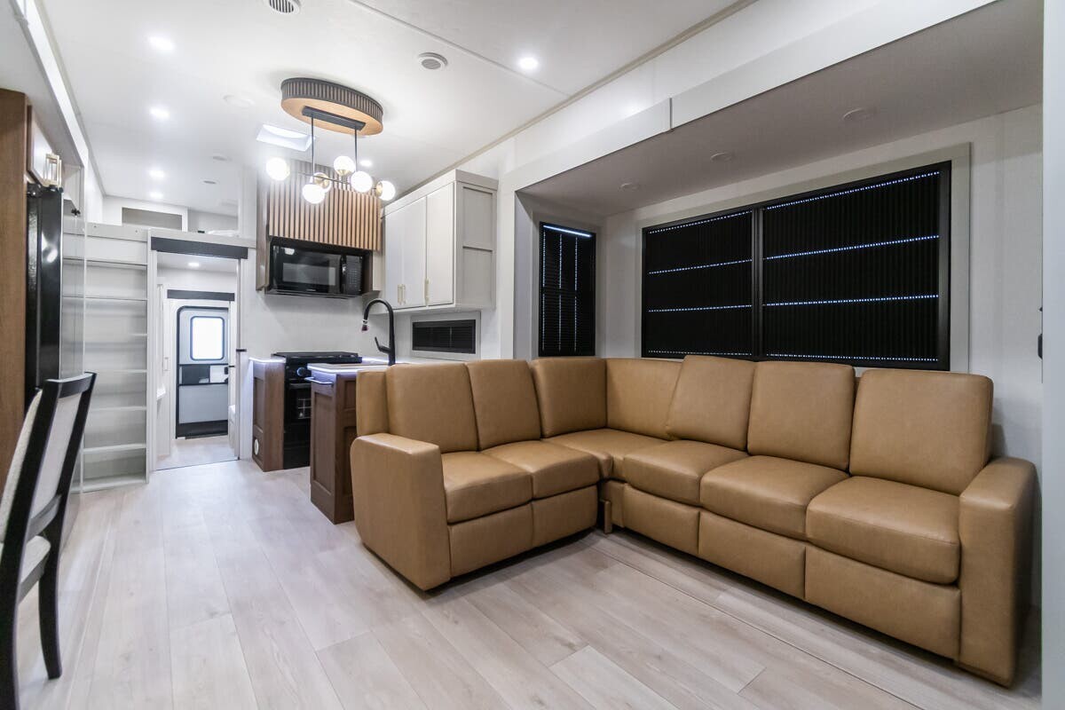 2025 Dutchmen DENALI