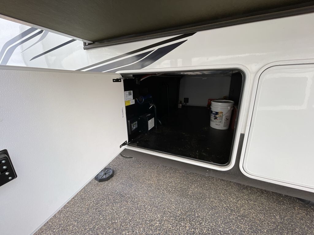 2025 Palomino COLUMBUS