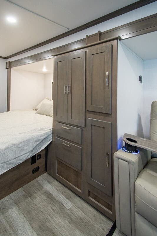 2026 Dynamax Isata 3