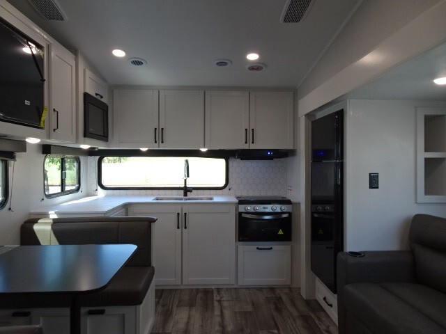 2026 -- Highland Ridge Open Range Roamer LD 24MLDS --