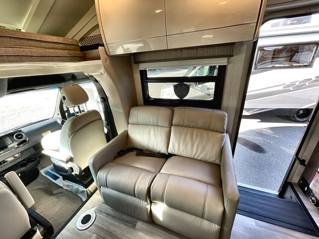 2026 Thor Motor Coach Tiburon