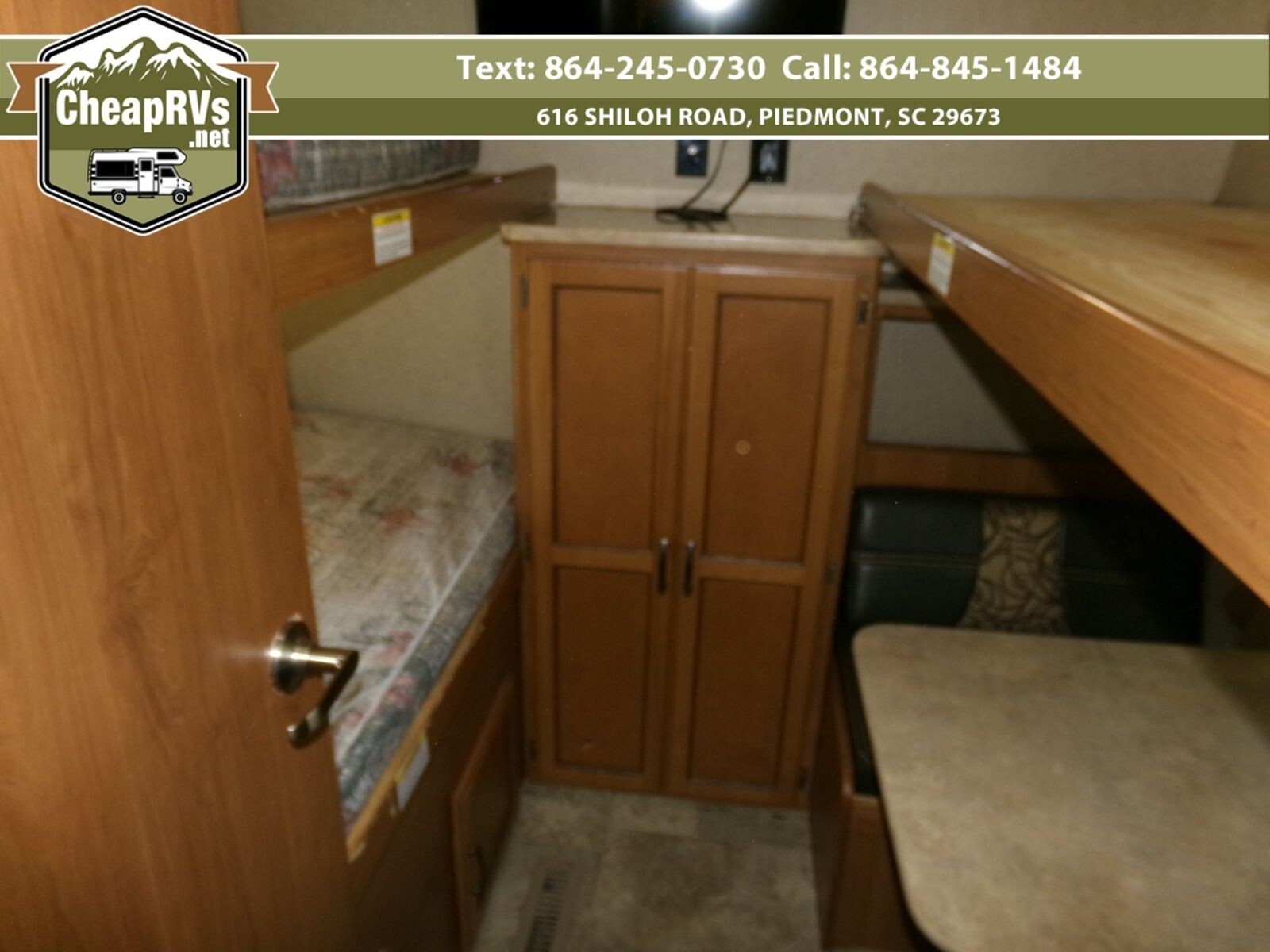 2017 Crossroads sunset trail 290qb Travel Trailer