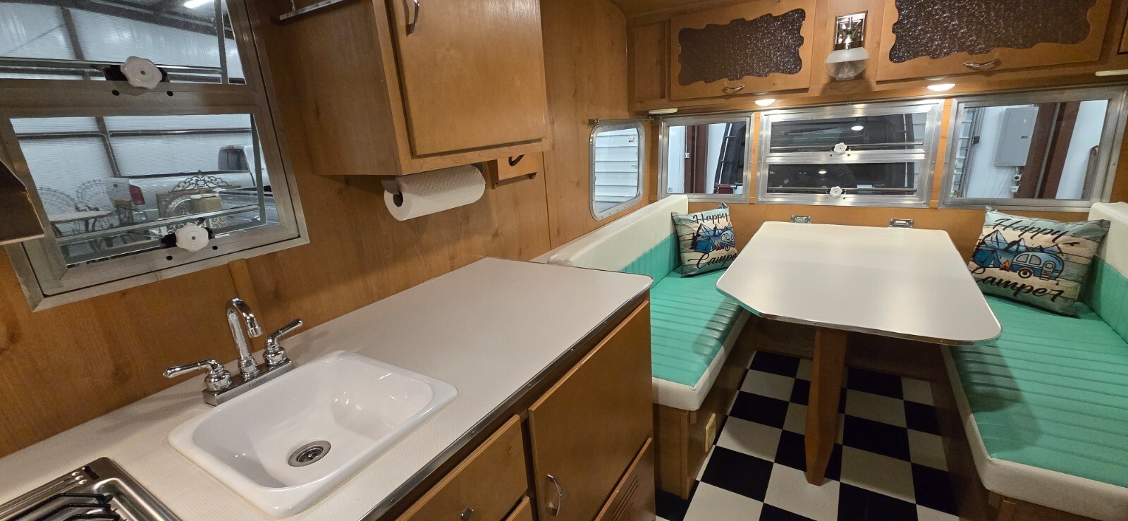 2015 Shasta Vintage Re-Issue Airflyte Travel Trailer