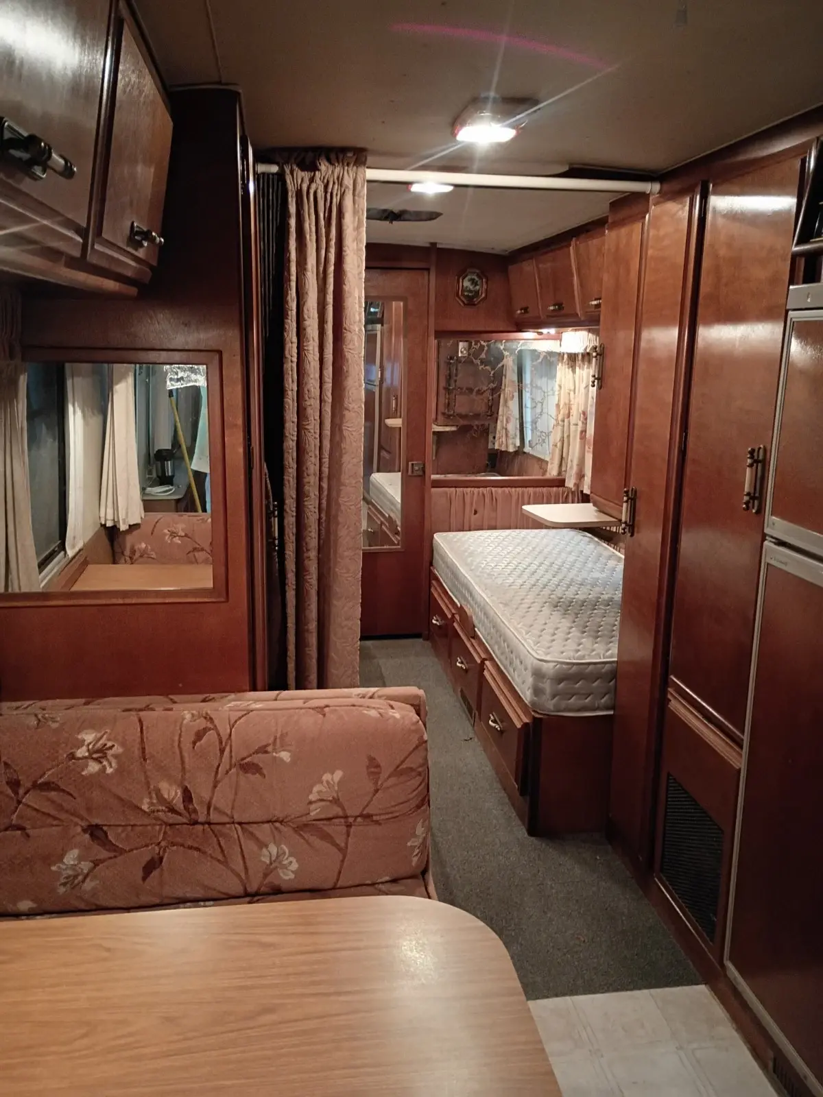 1986 Avion 34v vintage Avion