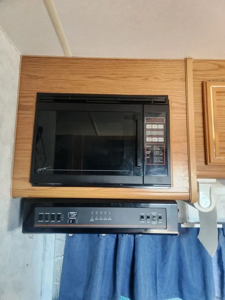 1994 Fleetwood Tioga Montara Class C Motorhome