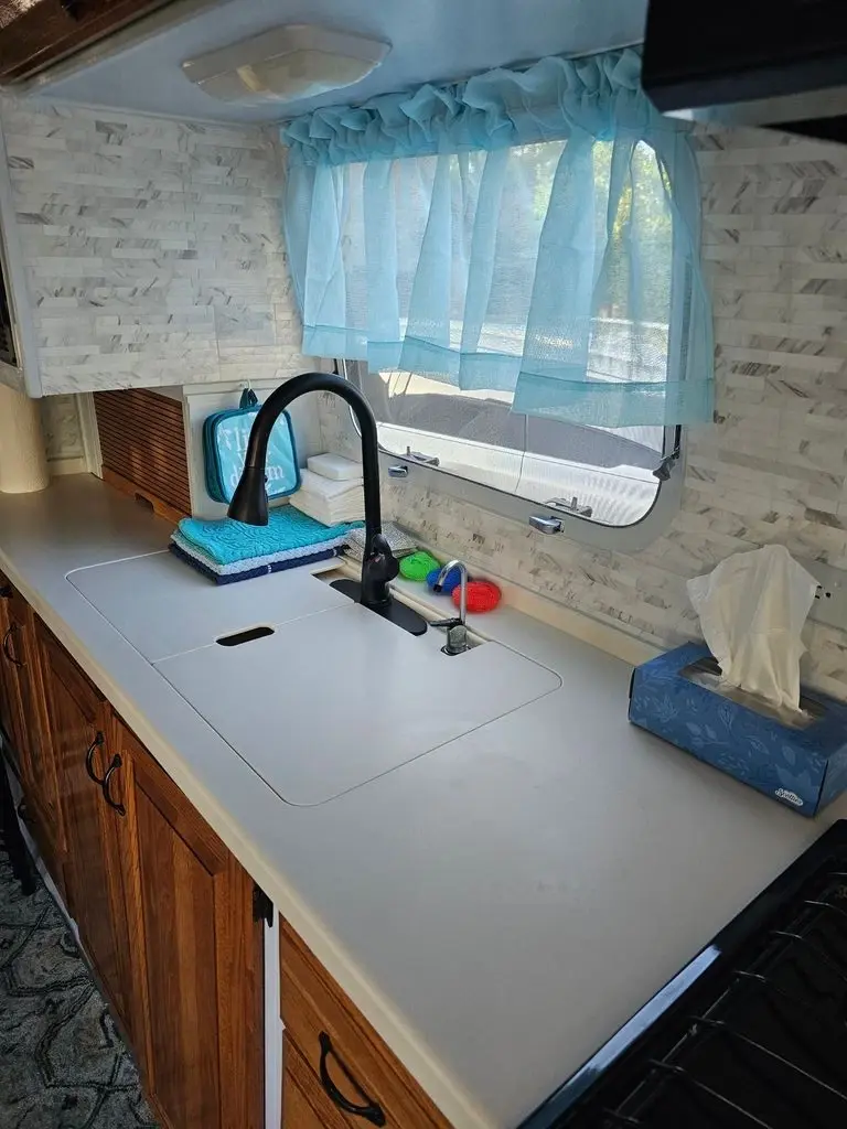 1998 Airstream Excella Travel Trailer