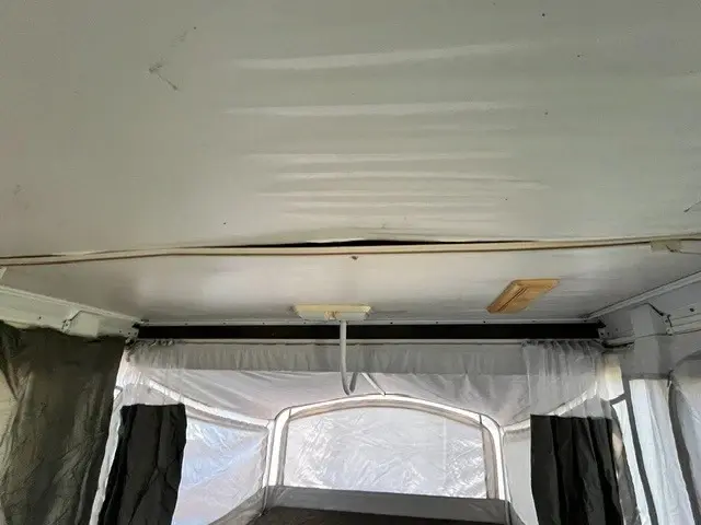 2003 Coleman Grand Tour Pop Up Pop-Up