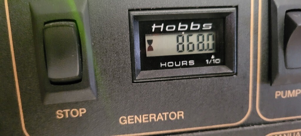 2004 Coachmen Santara Motorized Class A