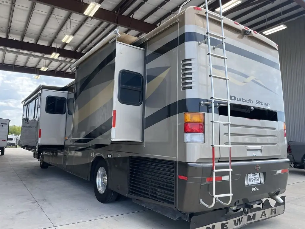 2004 Newmar DUTCHSTAR