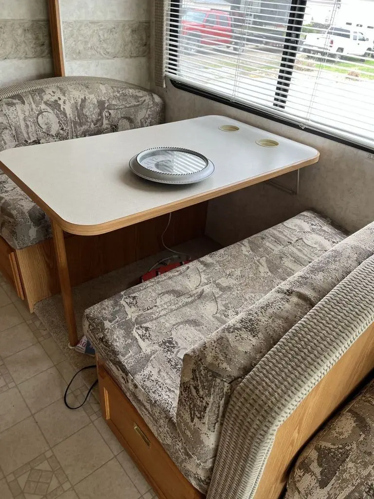 2004 Winnebago Sightseer Class A Motorhome