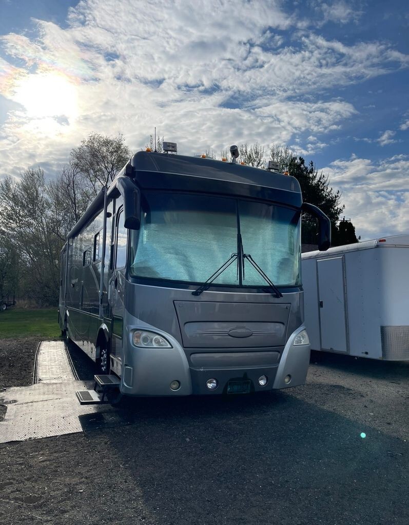 2006 Gulf Stream Friendship G7 Class A Motorhome