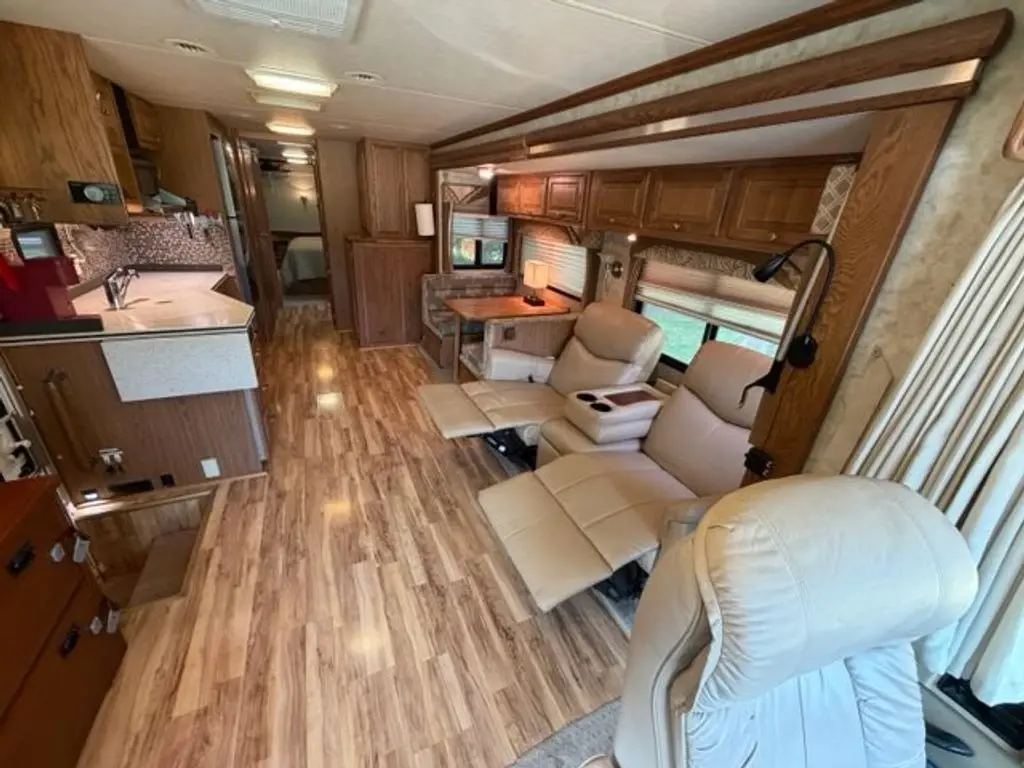 2006 Tiffin Motorhomes Allegro Bay Class A Motorhome
