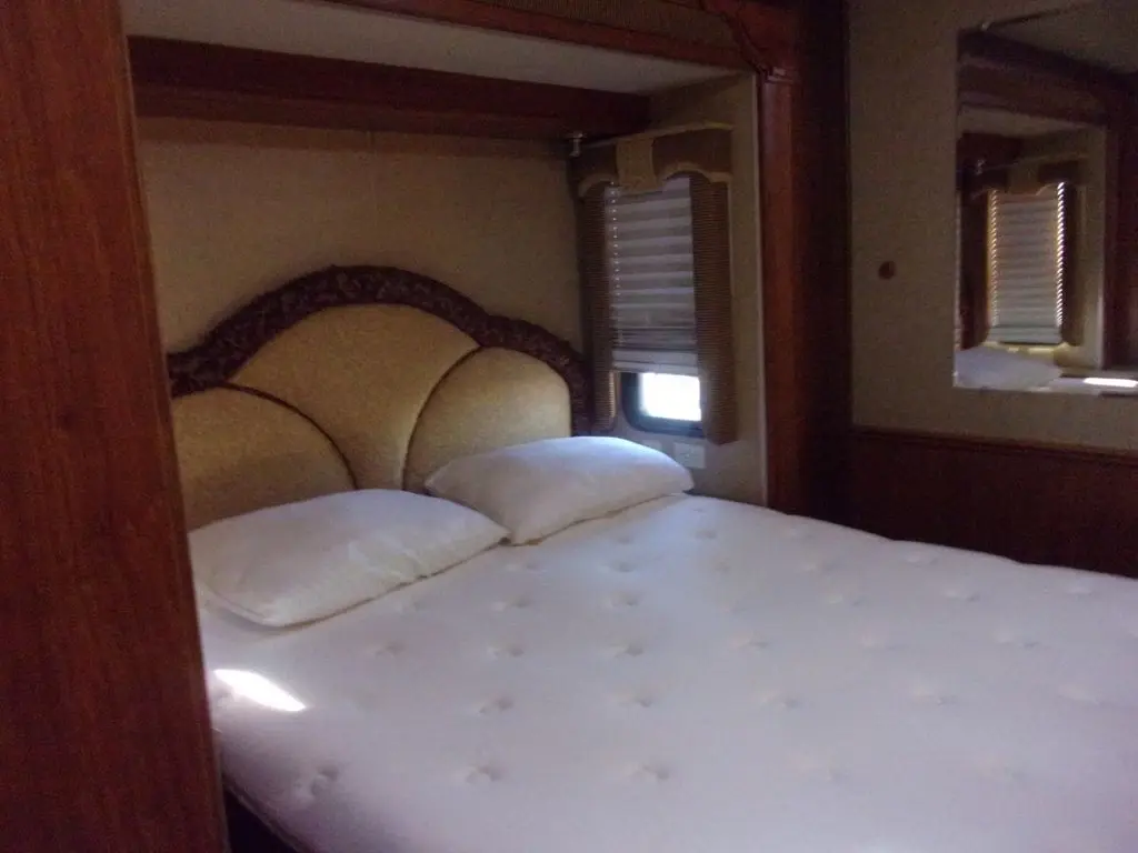 2008 Holiday Rambler Vacationer XL Class A Motorhome