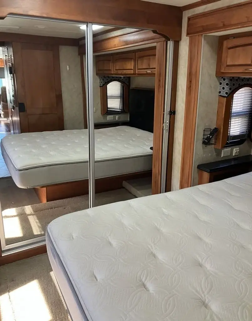 2008 Monaco Diplomat Class A Motorhome