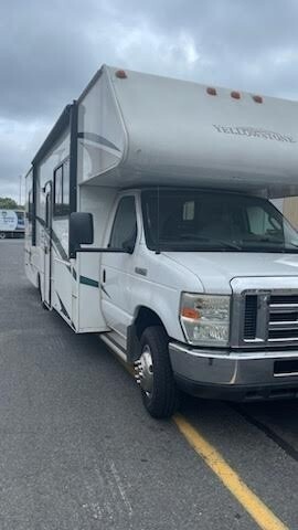 2009 Gulf Stream Yellowstone Motorized Class C