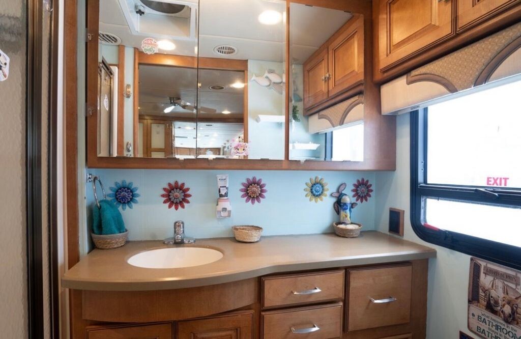 2013 Itasca Suncruiser Class A Motorhome