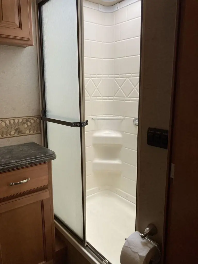 2013 Itasca Sunova Class A Motorhome