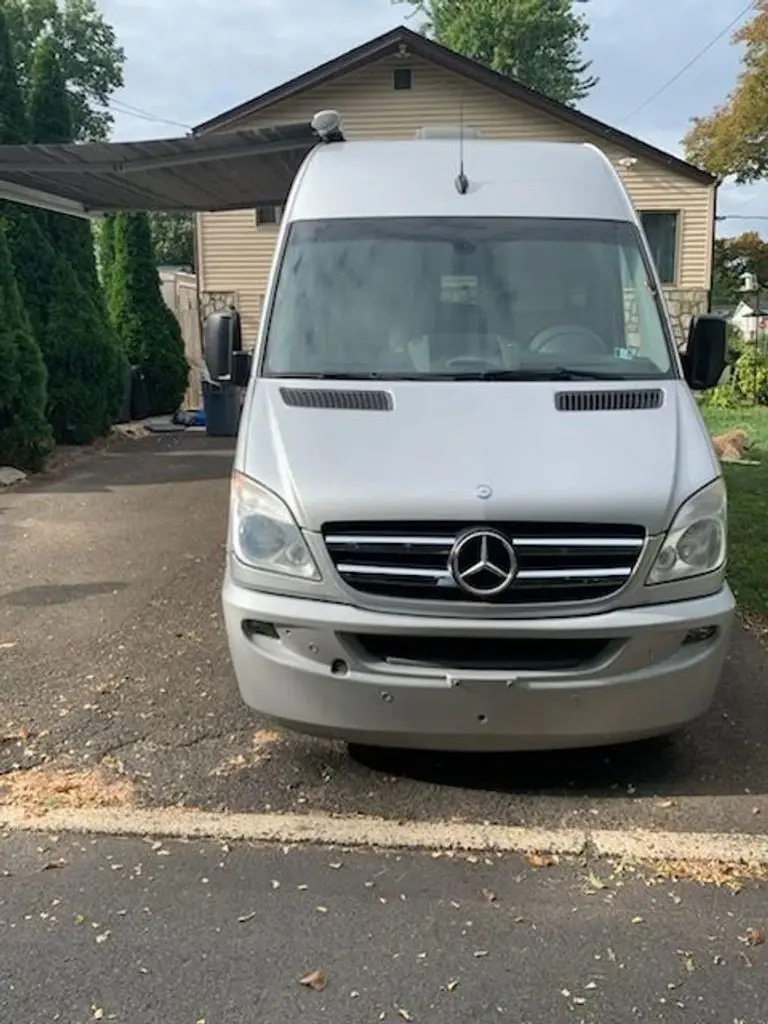 2014 Airstream Interstate Class B Motorhome