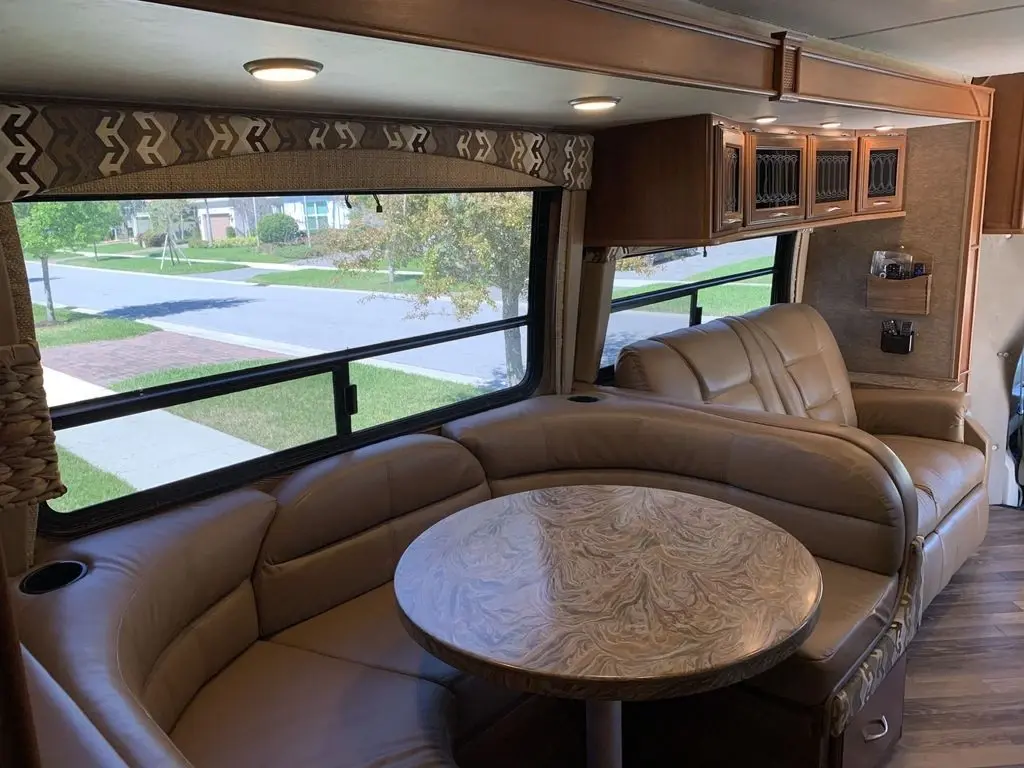 2015 Coachmen Concord Class C Motorhome