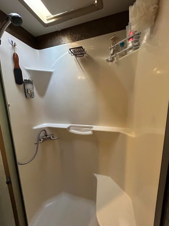 2015 Tiffin Motorhomes Allegro Motorized Class A