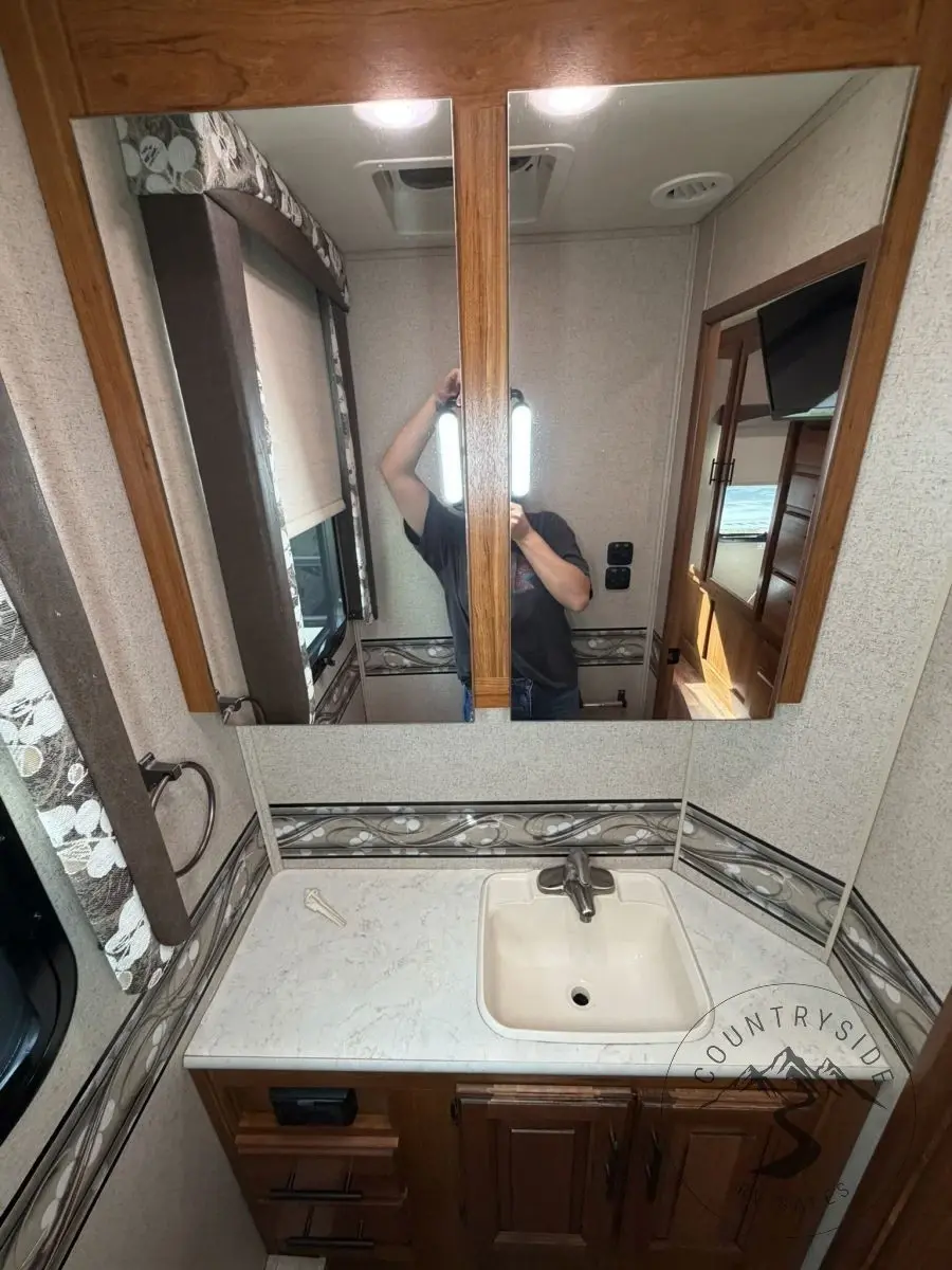2017 Jayco Greyhawk 29MV Class C