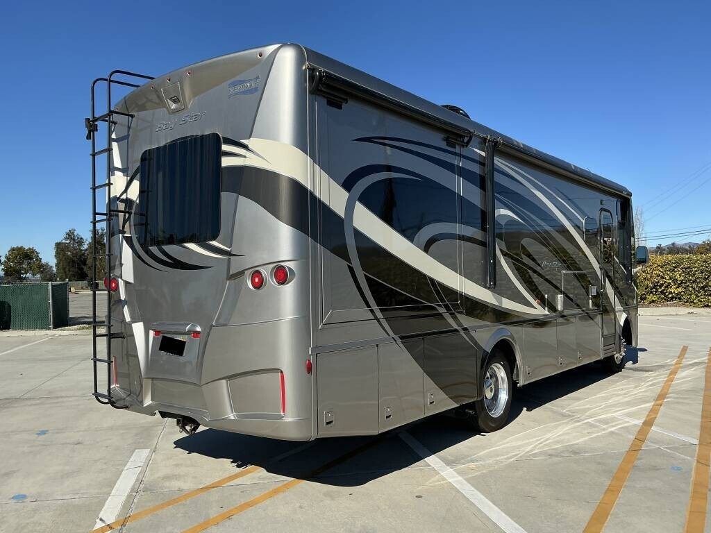 2019 Newmar BAY STAR 3124