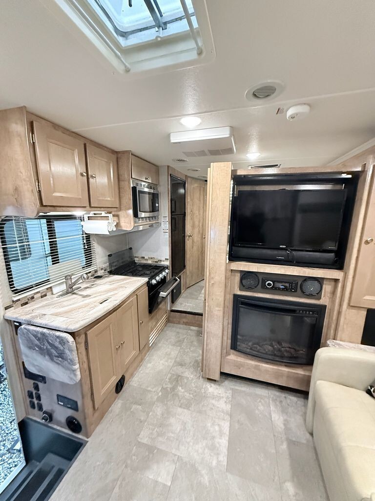2020 Coachmen Leprechaun Class C Motorhome