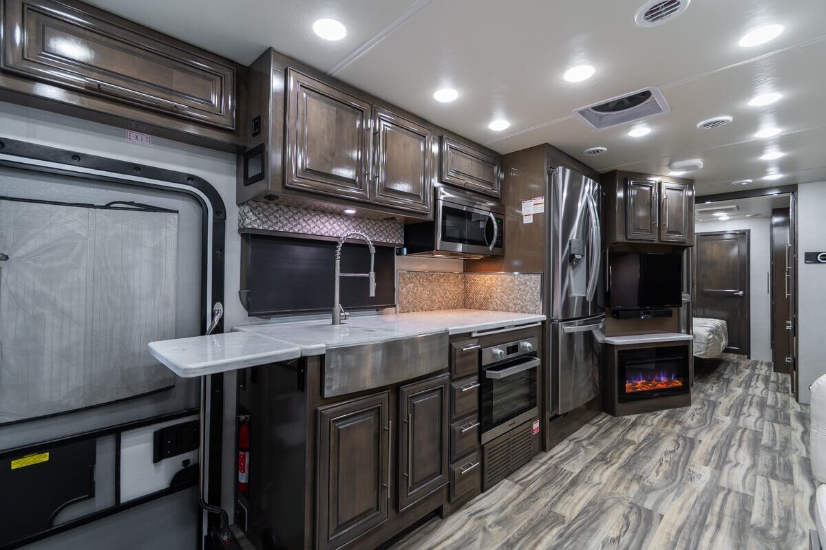 2021 Forest River Georgetown 7