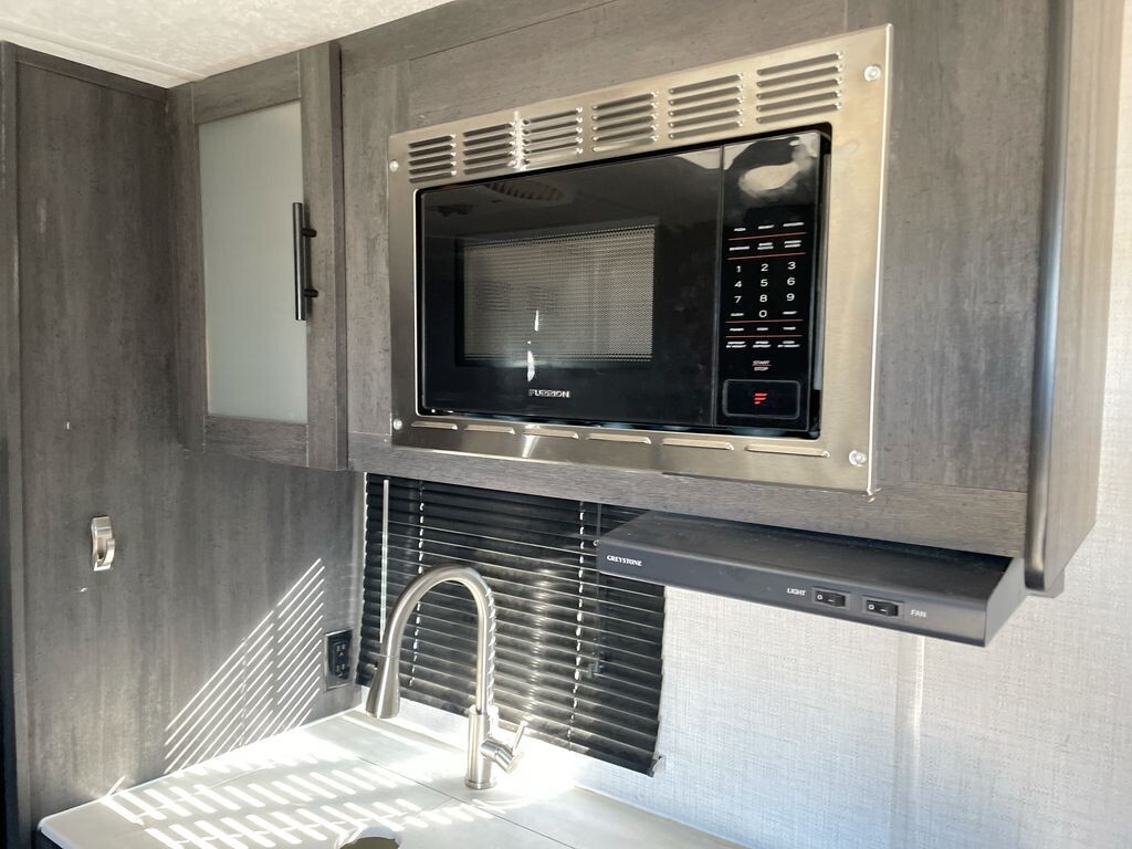 2021 Forest River OZARK ASCENT