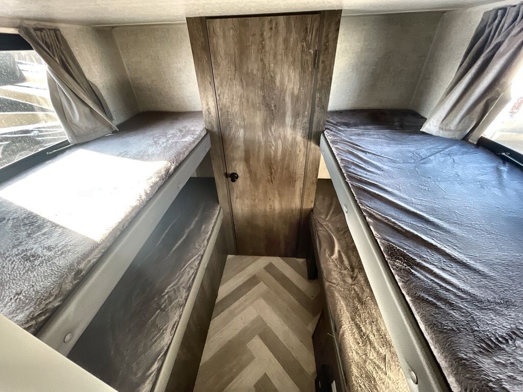 2021 Forest River Salem Cruise Lite