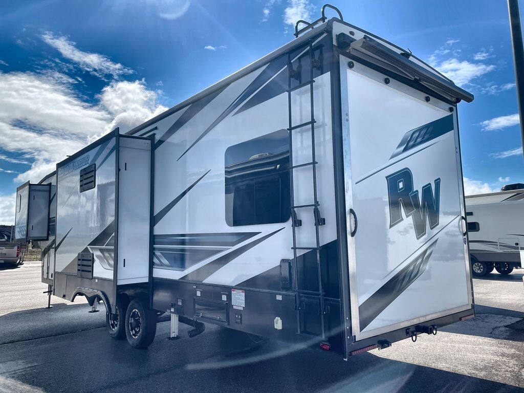 2021 Heartland Road Warrior