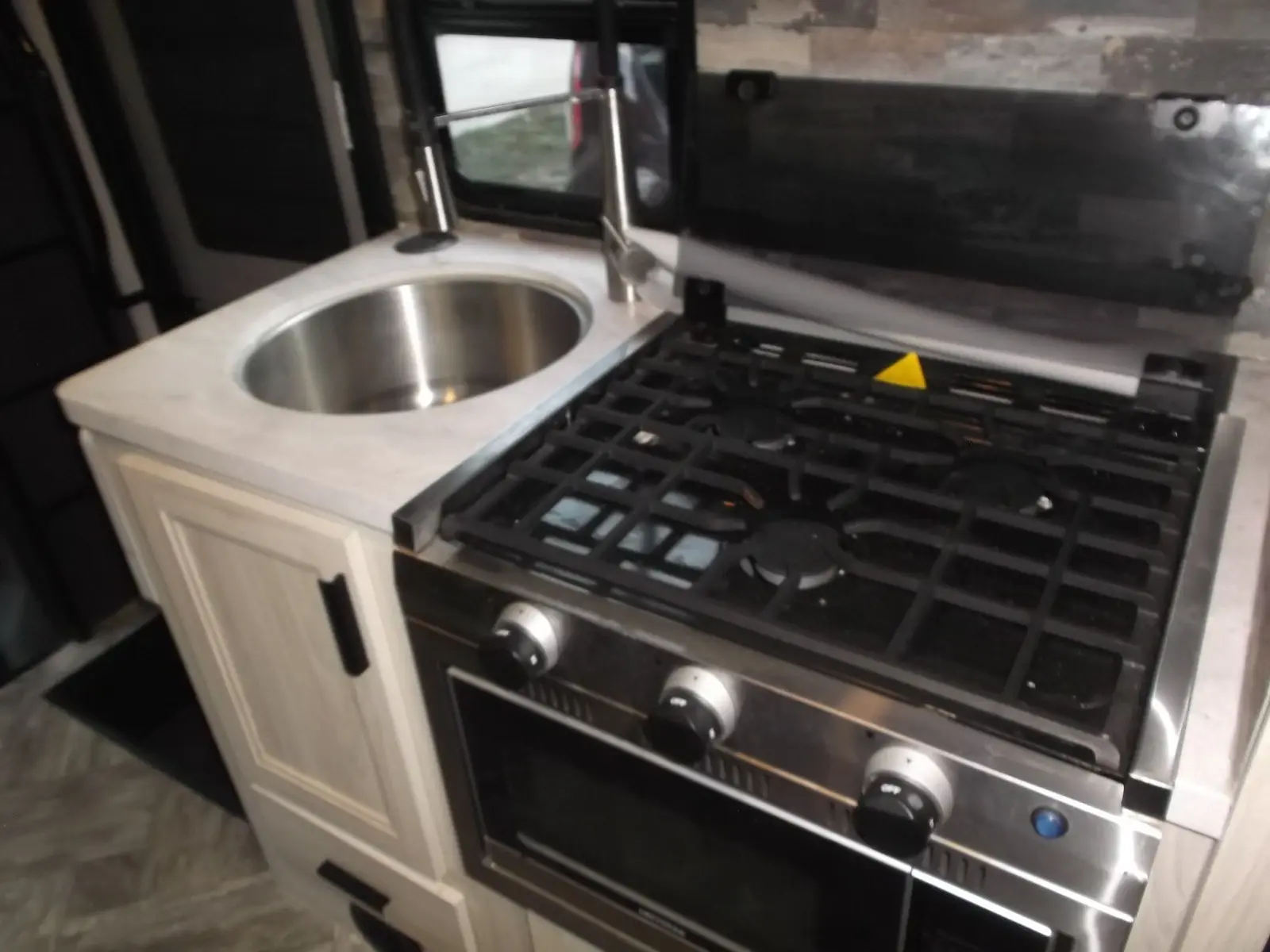 2022 Forest River 2251 LE MOTORHOME