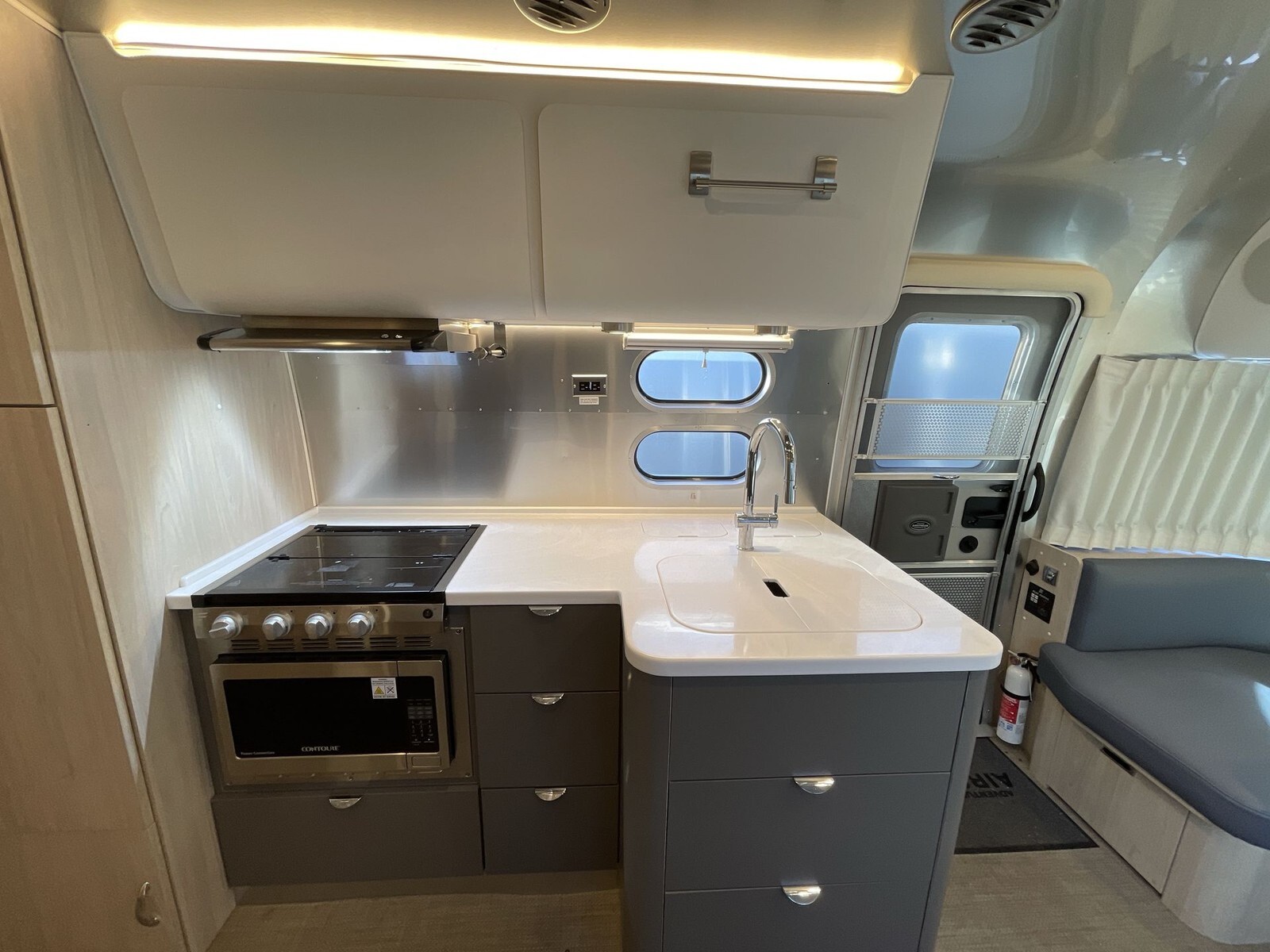 2024 Airstream Globetrotter