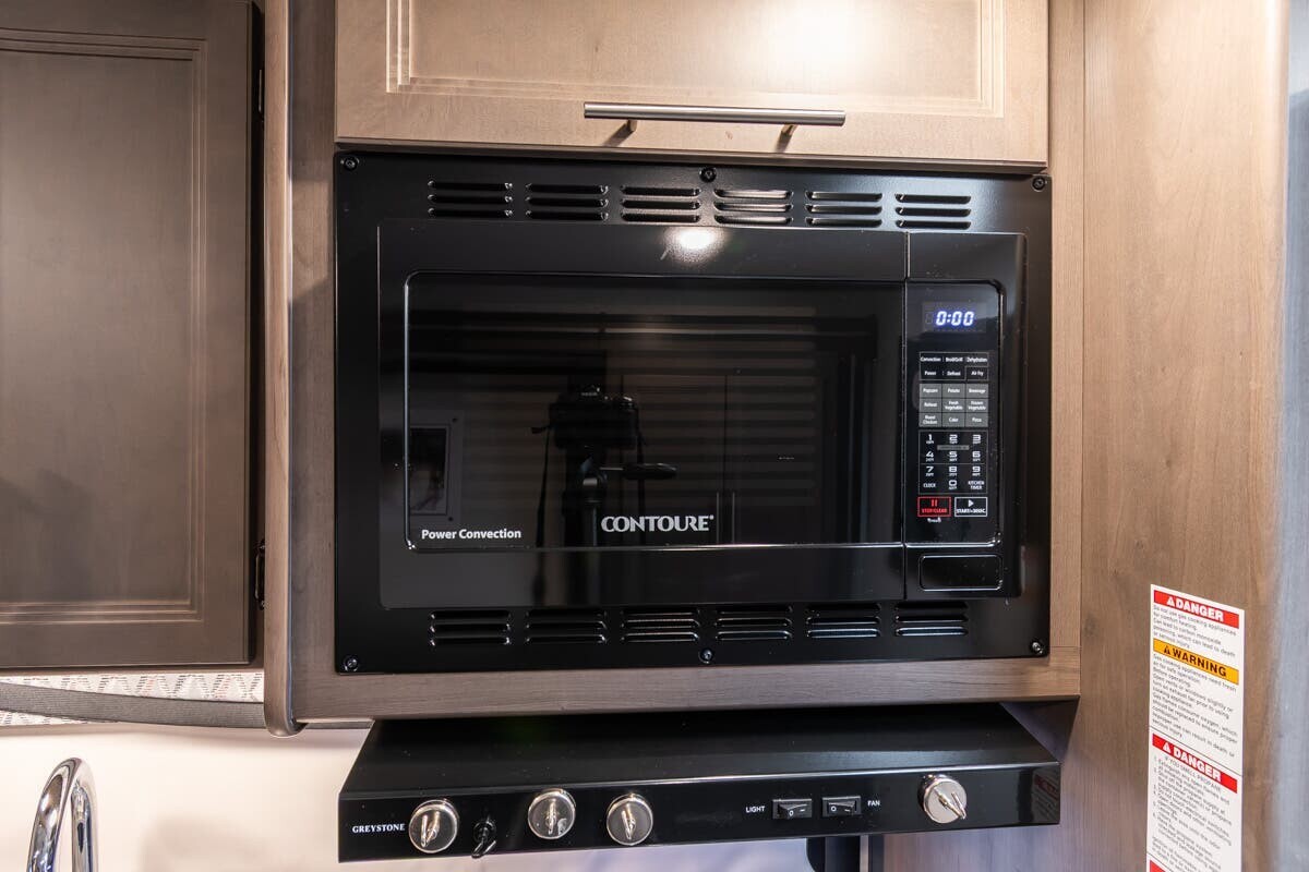 2024 Thor Motor Coach Outlaw Class C