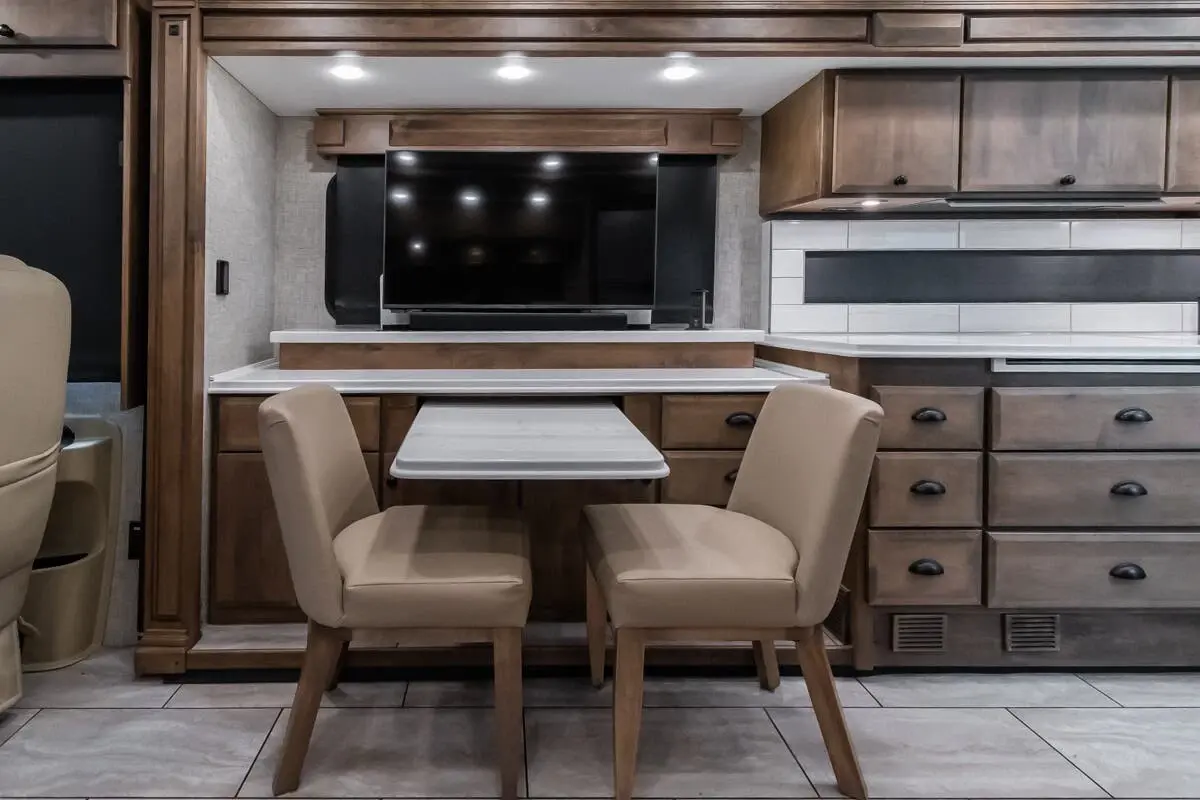 2024 Tiffin Motorhomes Allegro Breeze