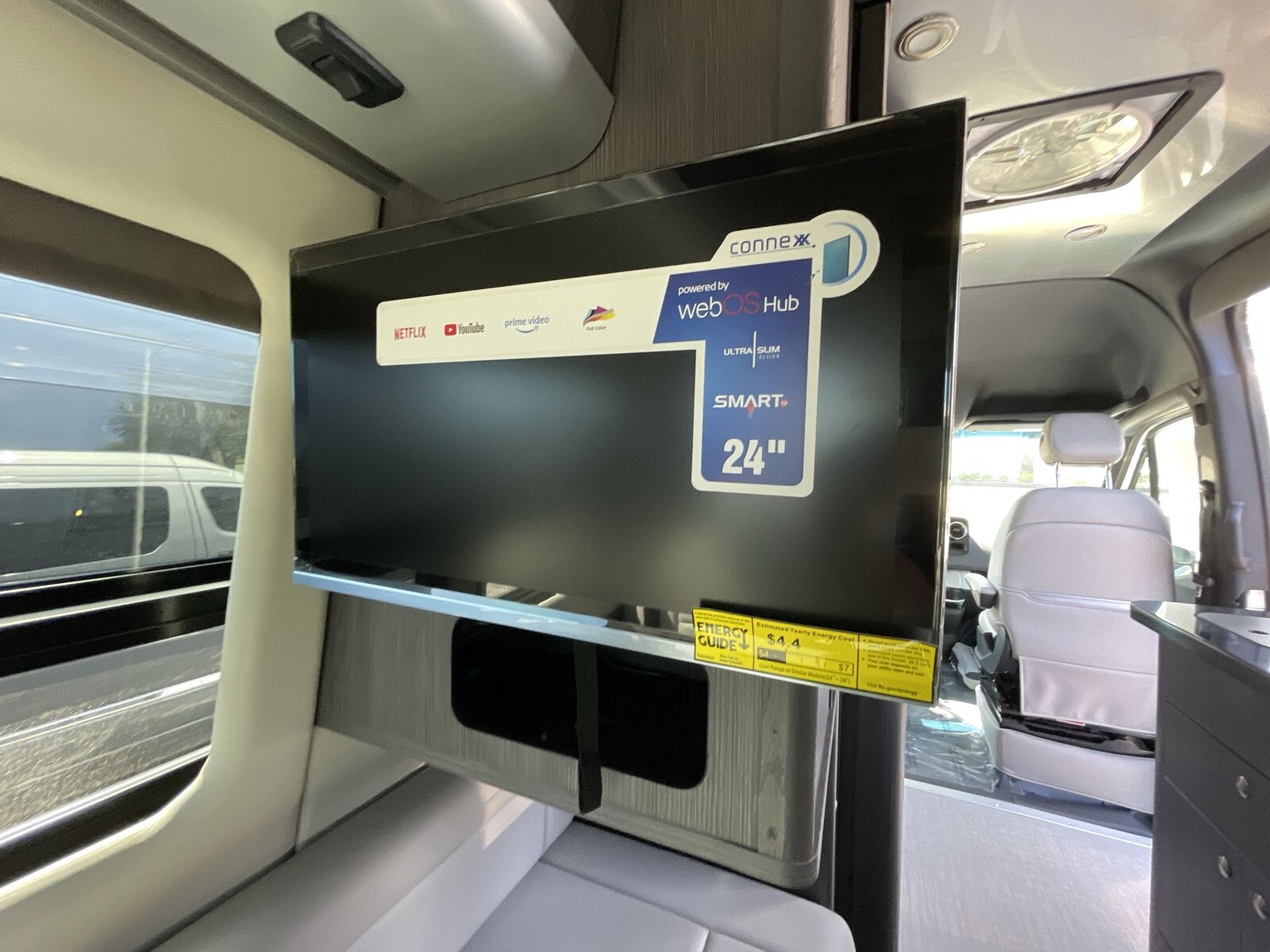 2025 Airstream Interstate