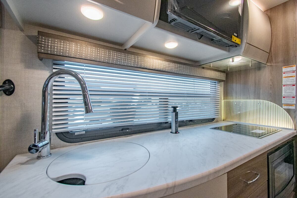 2026 Thor Motor Coach Tiburon