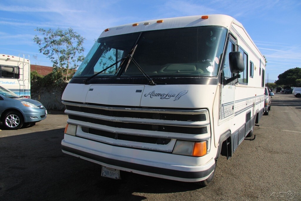 1989 Holiday Rambler Aluma Lite XL RV Motorized Class C